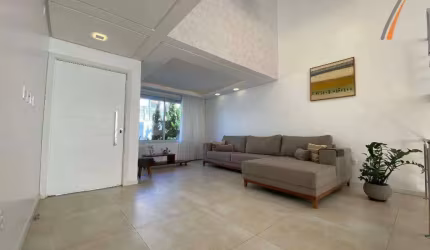 Casa com 3 dormitórios à venda, 317 m² por R$ 2.500.000,00 - Coqueiros - Florianópolis/SC