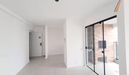 Apartamento com 2 dormitórios à venda, 76 m² por R$ 860.000,00 - Estreito - Florianópolis/SC