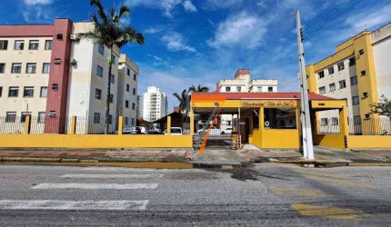 Apartamento com 2 dormitórios à venda, 45 m² por R$ 230.000,00 - Rio Caveiras - Biguaçu/SC