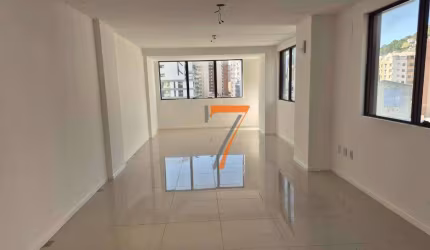 Sala à venda, 48 m² por R$ 332.000,00 - Centro - Florianópolis/SC