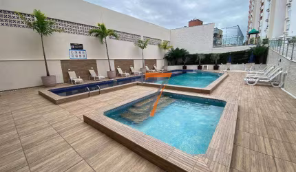 Apartamento com 2 dormitórios à venda, 74 m² por R$ 525.000,00 - Barreiros - São José/SC