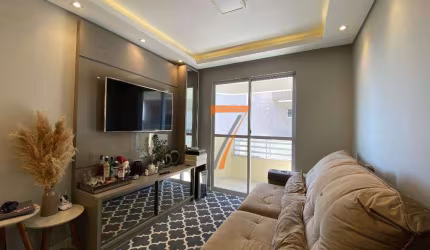 Apartamento com 3 dormitórios à venda, 92 m² por R$ 670.000,00 - Barreiros - São José/SC