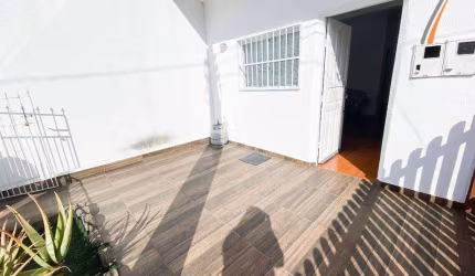 Casa com 1 dormitório para alugar, 50 m² por R$ 1.960,00/mês - Balneário - Florianópolis/SC