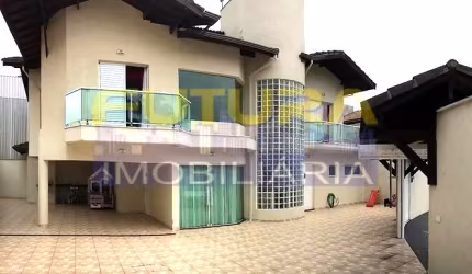 Casa alto padrão a venda.
