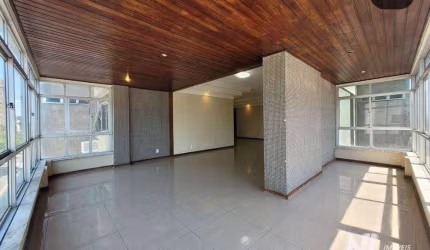 Apartamento com 260m² / 4Quartos 2suites