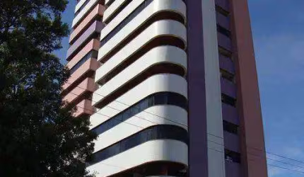 Apartamento com 270m² em Petropolis - 4Suites - 3Vagas