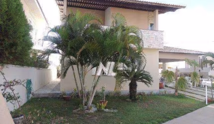 OPORTUNIDADE - Casa duplex com 5quartos, piscina, 4vagas de garagem