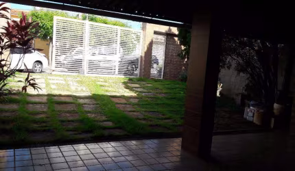 Casa Comercial em Lagoa Nova