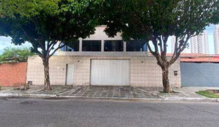 Casa com 8 quartos à venda por R$  - Capim Macio - Natal/RN