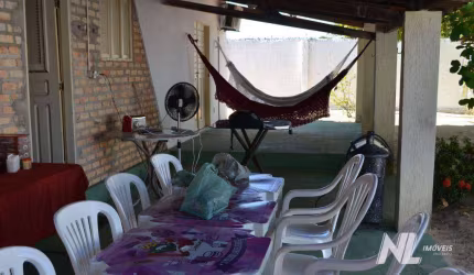 Casa com 4 dormitórios à venda por R$ 200.000,00 - Praia de Jacuma - Ceará-Mirim/RN