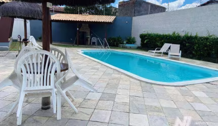 Casa com 4 quartos à venda, 219 m² por R$ 849.000 - Nova Parnamirim - Parnamirim/RN