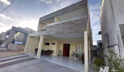 Casa com 4suítes - 233m² -  3Vagas