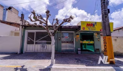 Casa com 2 dormitórios à venda, 116 m² por R$ 440.000 - Lagoa Nova - Natal/RN