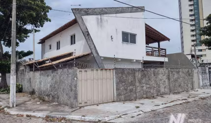 Casa à venda, 240 m² por R$ 690.000,00 - Ponta Negra - Natal/RN