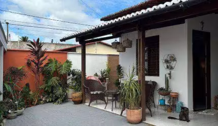 Casa com 3 dormitórios à venda, 111 m² por R$ 400.000,00 - Jardim Planalto - Parnamirim/RN