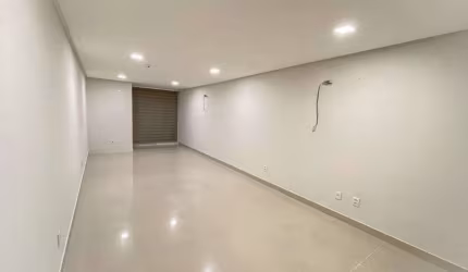 Sala comercial no Tirol Way