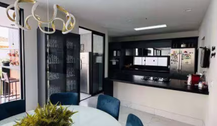 Casa à venda no Condomínio Bosque das Flores, 290 m² por R$ 2.100.000