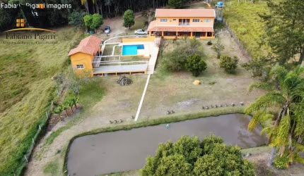 Chácara para Venda em Pinhalzinho, zona rural, 5 dormitórios, 2 suítes, 5 banheiros