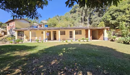 Chácara para Venda em Pinhalzinho, zona rural, 1 dormitório, 2 banheiros