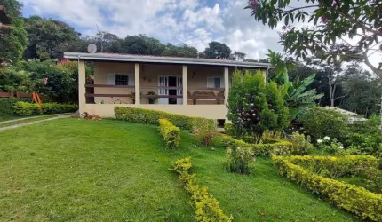 Chácara para Venda em Pinhalzinho, zona rural, 3 dormitórios, 1 suíte, 3 banheiros