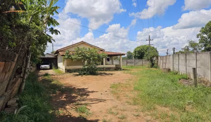 Chácara para Venda em Pedra Bela, zona rural, 3 dormitórios, 1 suíte, 2 banheiros