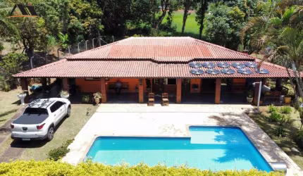 Chácara para Venda em Socorro, zona rural, 3 dormitórios, 1 suíte, 3 banheiros