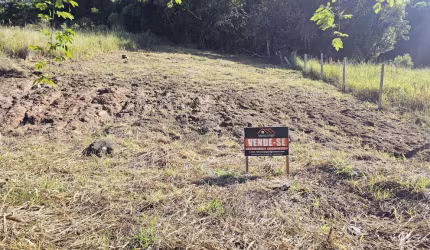 Terreno para Venda em Pinhalzinho, centro