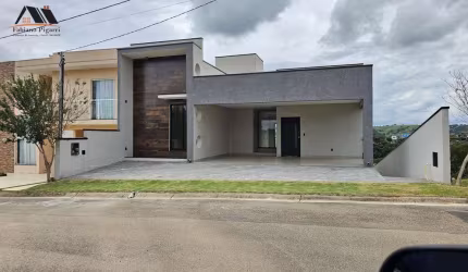 Casa para Venda em Pinhalzinho, centro, 3 dormitórios, 1 suíte, 3 banheiros