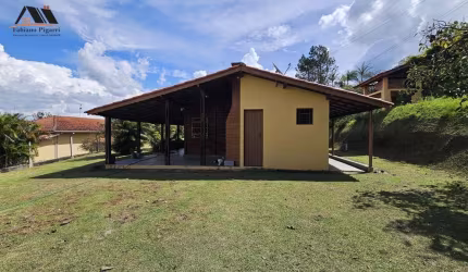 Chácara Condomínio para Venda em Pinhalzinho, zona rural, 3 dormitórios, 1 suíte, 3 banheiros