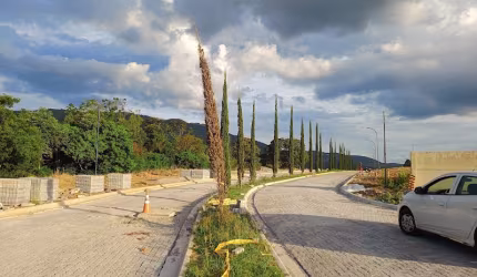 Terreno à venda na Avenida Zezico Peçanha, 44, Itapetinga, Atibaia, 360 m2 por R$ 550.000