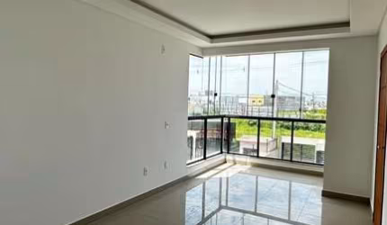 Apartamento com 2 dormitórios sendo 1 suíte