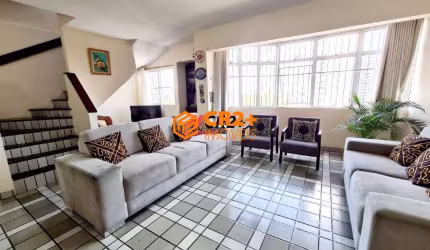 Cobertura no bairro Madalena, 05 quartos, 200m2.