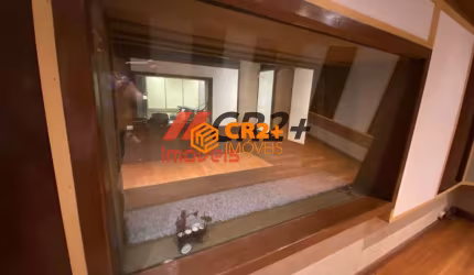 Vende Casa comercial  200m2 com 7 salas, em Afogados.