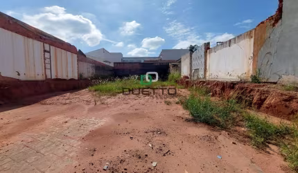 Venda - Terreno comercial - Santa Cruz - Americana - SP