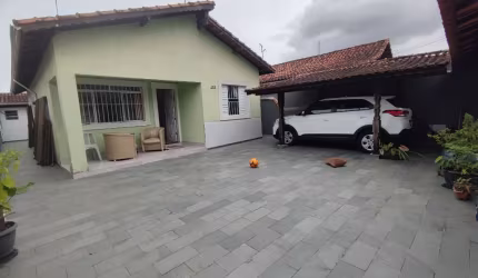 Casa Isolada, 2 Dormitórios, Quintal, Edicula no Maracanã