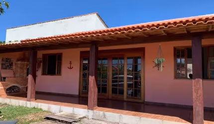 Linda casa 2qts Condomínio Piscina, Jaconé, Saquarema