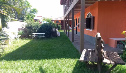 Linda casa 3qts, piscina,  porteira fechada, 100mts da praia de Jaconé, Maricá.