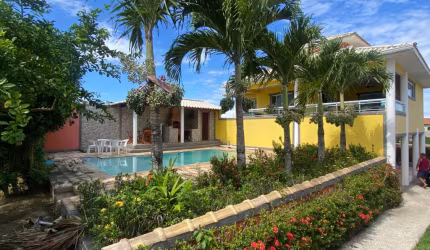 Linda casa 05 quartos piscina frente ao mar de Jaconé, Maricá.