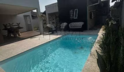 Casa com 143,35m² semimobiliada à venda no bairro Amizade em Jaraguá do Sul