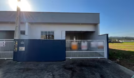 Geminado com 99m² à venda no bairro Três Rios do Norte em Jaraguá do Sul.