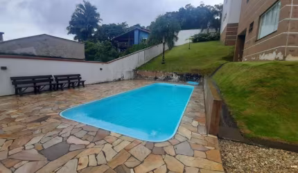 Apartamento à venda, 2 quartos, 1 suíte, Rau - Jaraguá do Sul/SC