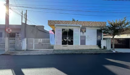 Casa à venda, 4 quartos, 1 suíte, 5 vagas, Centro - Jaraguá do Sul/SC
