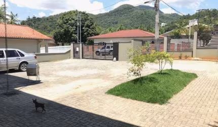 Casa à venda, 2 quartos, 2 suítes, 2 vagas, Barra do Rio Molha - Jaraguá do Sul/SC