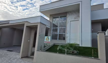 Casa com 163 m² no loteamento Montreal no bairro Três Rios do Norte em Jaraguá do Sul