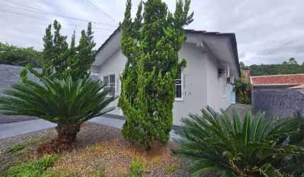Casa à venda, 2 quartos, 2 vagas, Amizade - Jaraguá do Sul/SC