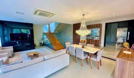 Casa 5 Quartos com 4 Suítes e 448m² - João Paulo