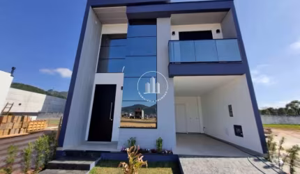 Casa 3 Quartos com 1 Suíte e 150m² - Beira Rio