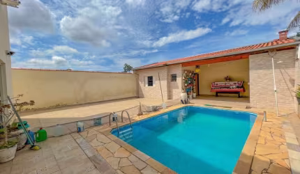 Casa com 4 dormitórios à venda, 110 m² por R$ 750.000,00 - Jardim Porangaba - Águas de São Pedro/SP