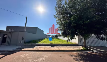Terreno à venda no Portal Ville Jardins, em Boituva, São Paulo.