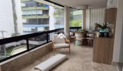 Luxuoso apartamento à venda em Ondina, Salvador-BA: 3 quartos, 3 suítes, 2 salas, 4 banheiros, 2 vagas de garagem, 250m² de área.